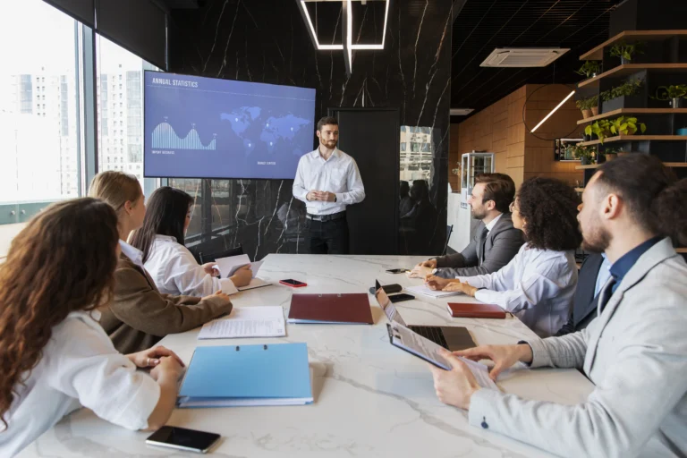 Gerenciamiento General y Comercial